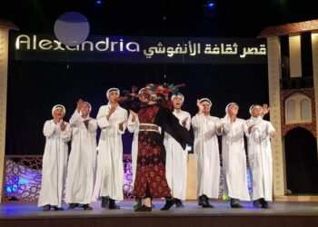 فلكلور العريش وفنون التنورة في ليالي “ثقافتنا في إجازتنا” بالإسكندرية 