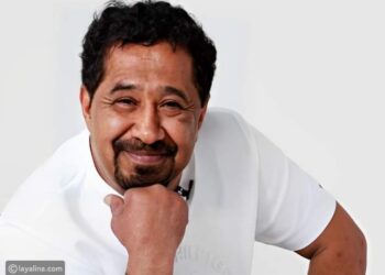 الشاب خالد يروي معاناة وفاة شقيقه وسبب تمنيه موت والده