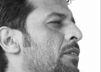 لا تمسّ قرطها