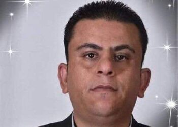 ورثت من الناي صوتا جريحا