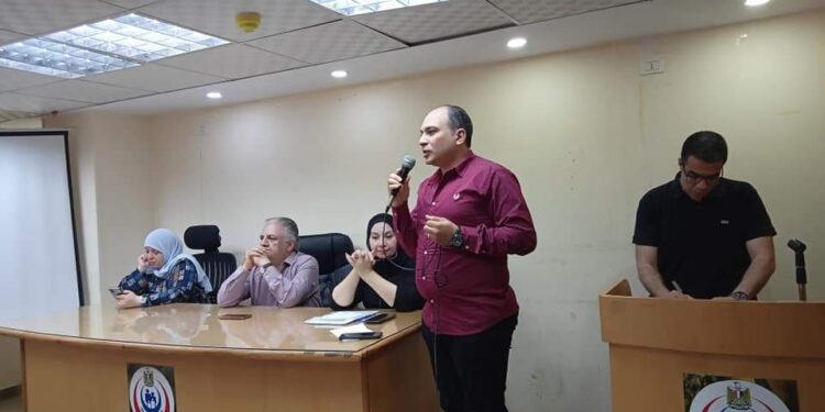 مكين يجتمع بمديري الادارات الصحية و منسقي المبادرات