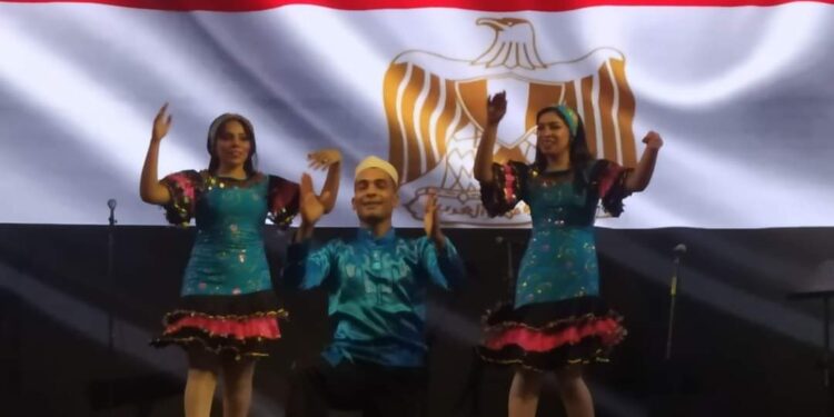 تفاعل كبير مع الإبداعات الشعبية المصرية لفرق قصور الثقافة