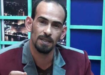 وحياة الورد اللى تفتح