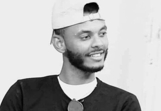 إلى النُّقْطةِ فِي ذَالِها