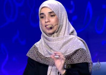 الكلُّ يرحلُ أنتَ وحدكَ باقي …