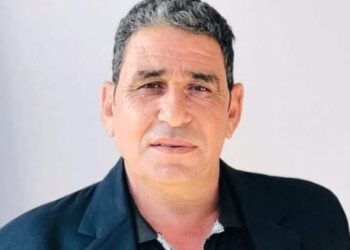 ليه تبكي عليها