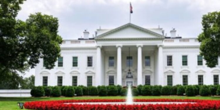 ماذا حدث بعد ضبط الكوكايين بالبيت الأبيض.. ؟!