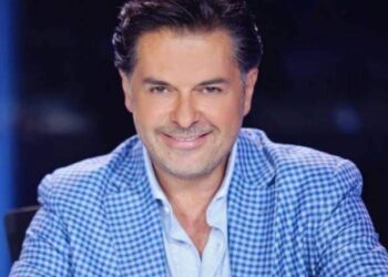 راغب علامة يفتتح حفل مهرجان العلمين بأغنية “اللى باعنا”