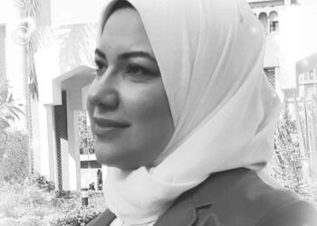 لا خيرَ في “آهٍ” بِلا “اللهْ” …