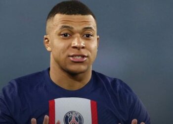 ريال مدريد ينتظر اتصال باريس سان جيرمان لتحديد سعر مبابي