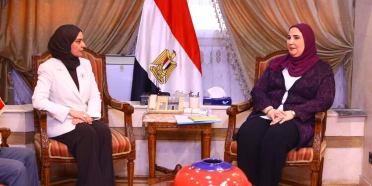 وزيرة التضامن الاجتماعي تلتقي سفيرة مملكة البحرين