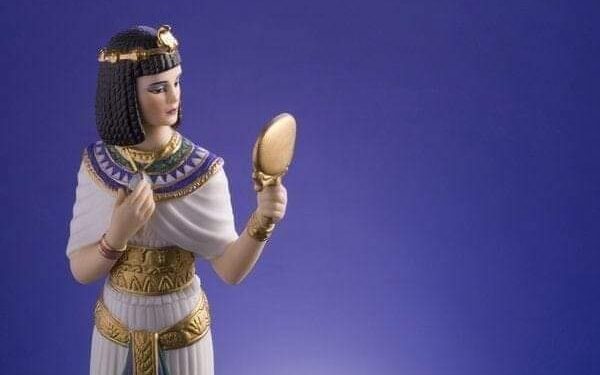 المرأة المصرية فى اللغة المصرية القديمة …