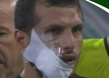أول رد فعل للاعب الصفاقسي بعد التسبب في إصابة طارق حامد : غير متعمدة
