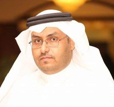 إنّي لأشربُ كأسَ عينيها …