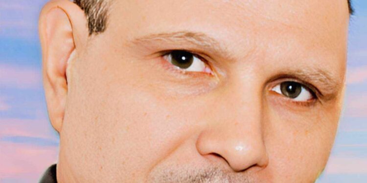 «السمات الفنية للشعر عند مدرسة الإبداع» كتب د محمد ضباشه …