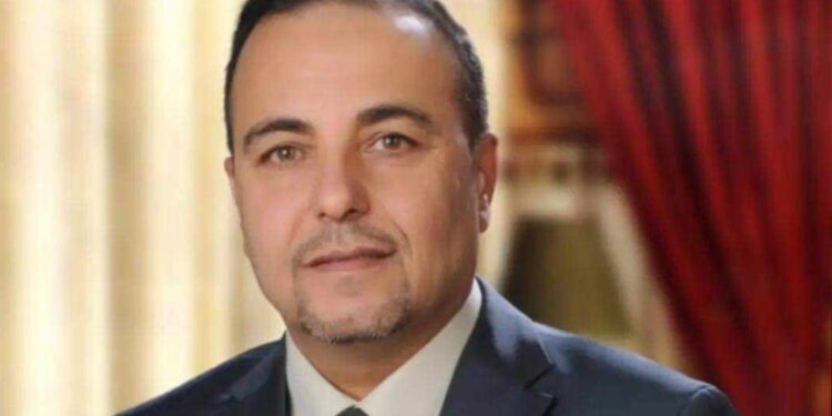 صاحٍ وإن كنتُ منسوبا إلى الثمَلِ