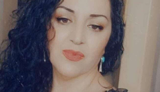 قبلني في المعبد …