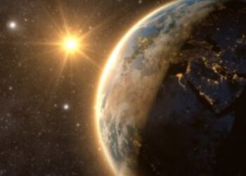 كيف بقى باطن الأرض ساخنًا مثل سطح الشمس لمليارات السنين؟..