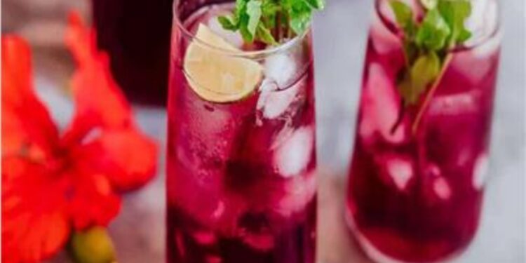 تعرف على فوائد تناول مشروب الكركدية فى فصل الصيف …