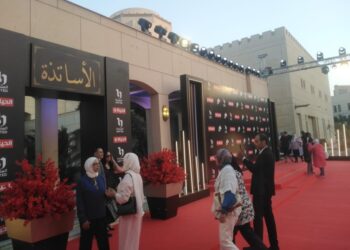 بدء توافد الجمهور على حفل مدحت صالح بدار الأوبرا