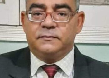 أمتطت خيالها …