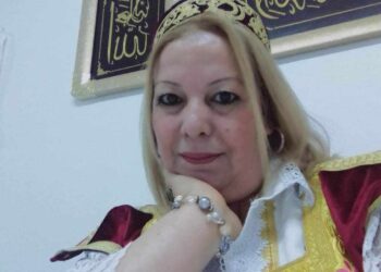 فانوس الظلام …