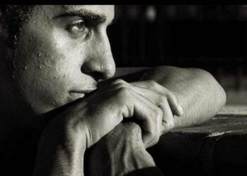 « عذرا حوائي» للشاعر محمود مطر …