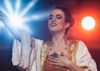 آية دغنوج تصنع الحدث في عرض تونسي أصيل