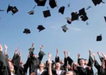 وزير التعليم يعلن بشرى سارة بشأن تنسيق الجامعات