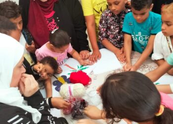 ورش ومحاضرات توعوية بروضة السيدة