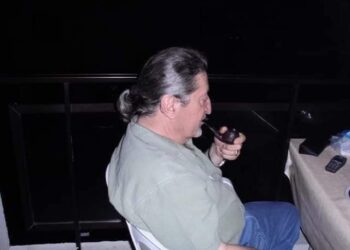 الوَردَةُ النَّادِرَة …