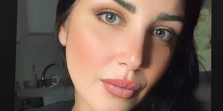 أنا مدين بكامل اللطف والحب ..