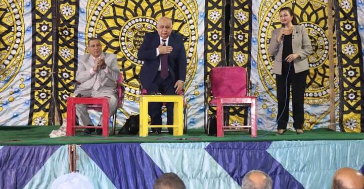 جمعية مفتاح الحياه تحتفل بالذكرى العاشرة لثورة ٣٠ يونيو وتنظم ندوة تثقيفية بقرية المريس بالاقصر