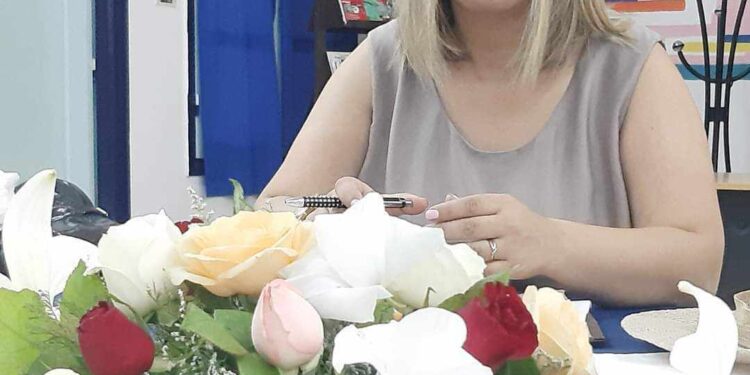 إذْ كنتُ في رحمِ السّماءِ قصيدة