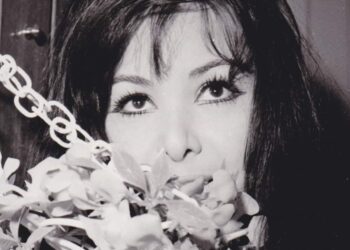 الفنانة ناهد شريف إسمها الحقيقى سميحة محمد زكى النيال