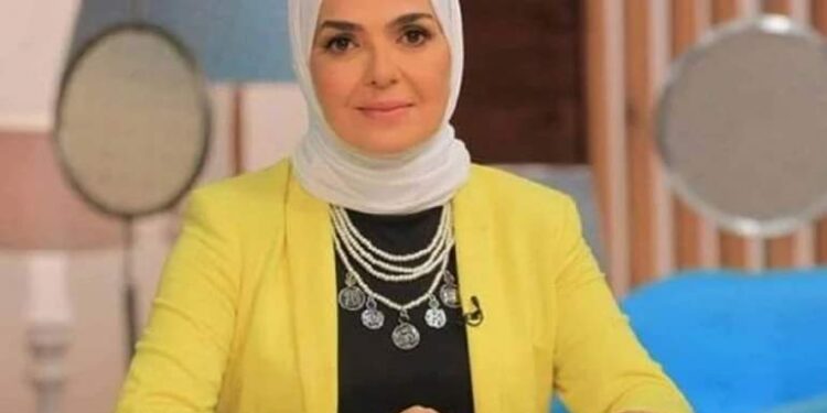 منى عبد الغني تروي تفاصيل نجاة ابنها من الغرق