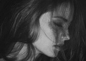 « سألها عرافة الهوى » للشاعرة منى فتحى …