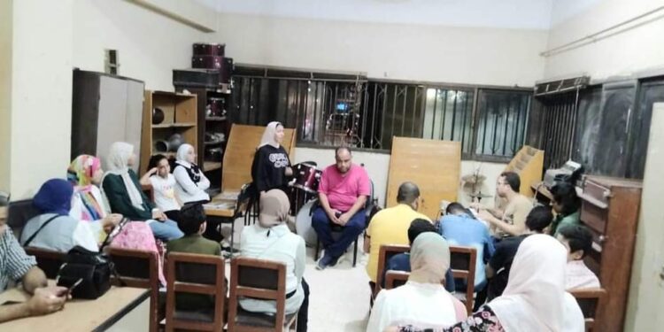 ورش حكي وفنون احتفالا باليوم العالمي للعمل الإنساني بثقافة أسيوط