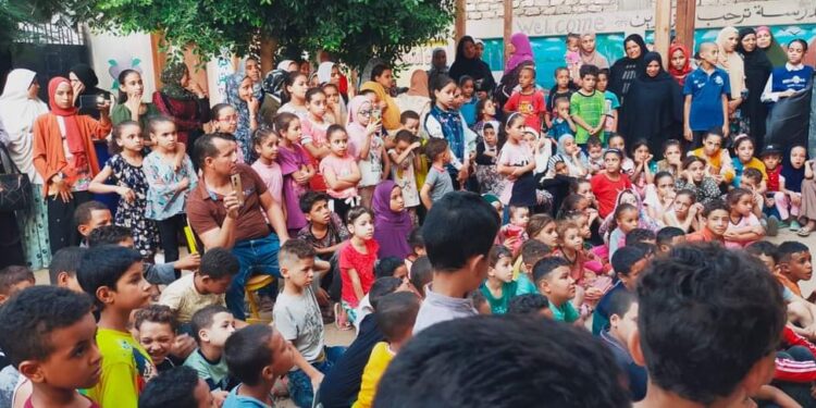 إقبال كبير من أبناء قرية زعفرانة على فعاليات برنامج ترسيخ قيم المواطنة بالمنيا 