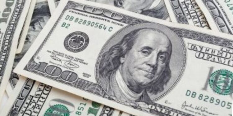 أسعار العملات اليوم الأربعاء 2-8-2023 بالبنك الأهلى المصرى