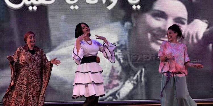 أوبرا عربي تقدم فنونها وسط إقبال كبير في ليالي “ثقافتنا في إجازتنا”