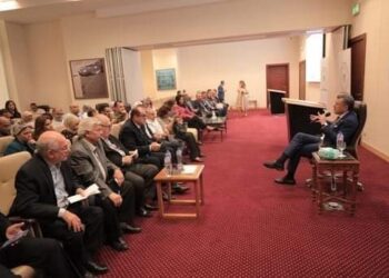 لقاء وزير السياحة والآثار مع الإعلاميين المختصين بملف السياحة