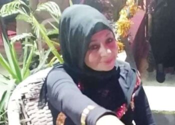 مشيت وهي زعلانه …