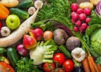أسعار الخضروات والفاكهة اليوم الأحد 