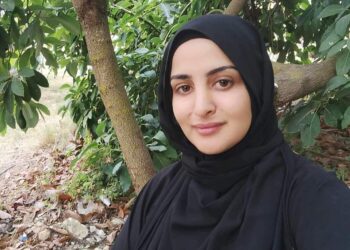 كي لا يسكتَ صوت الطفلة …