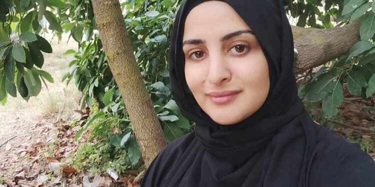 كي لا يسكتَ صوت الطفلة …