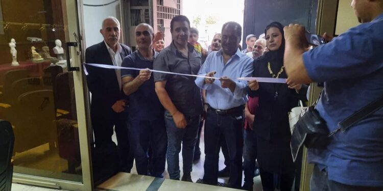 افتتاح معرض فني للنحت …