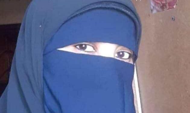 وتتسرسب حلاوة الحلم …