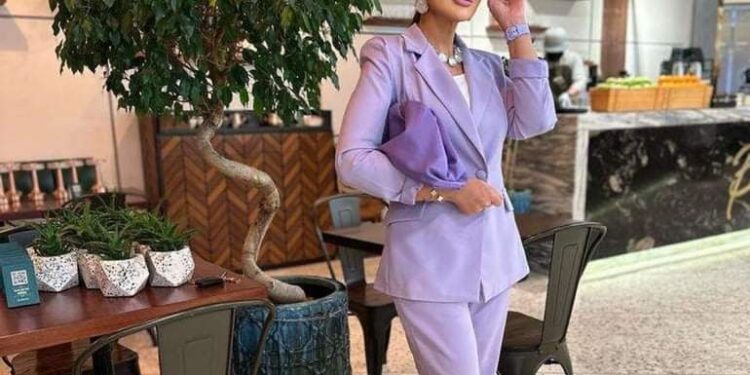 إلهام الفضالة تعلق على تصرف غريب من سيدة محجبة