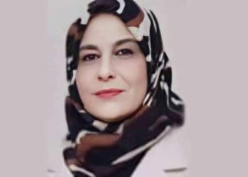 بذلتُ لهُ عينيَّ قبلَ مَودَّتي  …